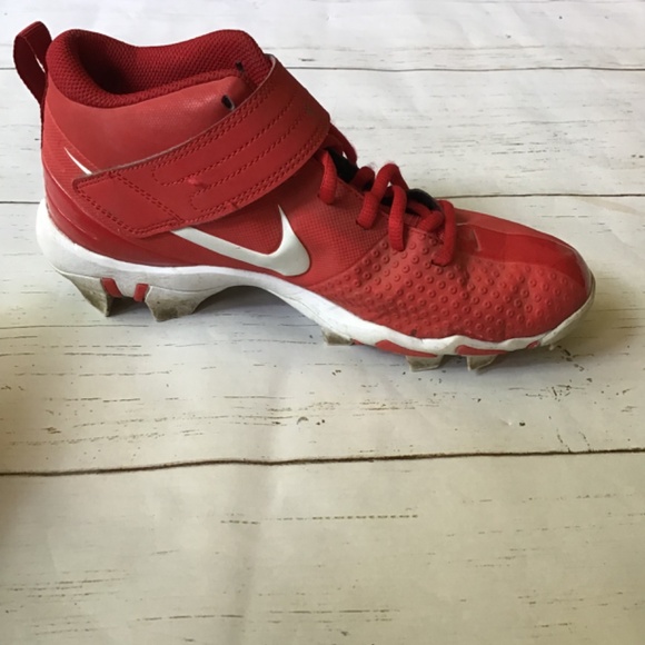 Nike Baseball Cleats - Trout Red Youth Size 6 EUR 38.5 - Picture 2 of 9